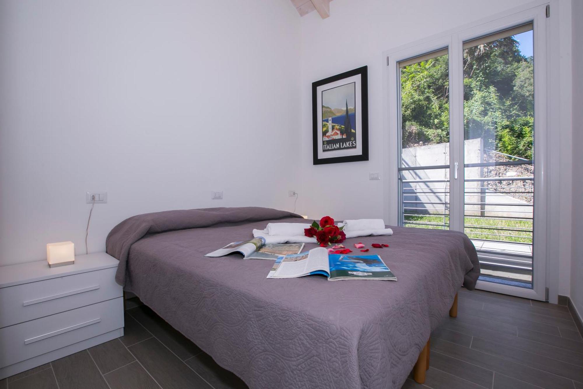 Paradiso Di Menaggio Penthouse Exterior photo